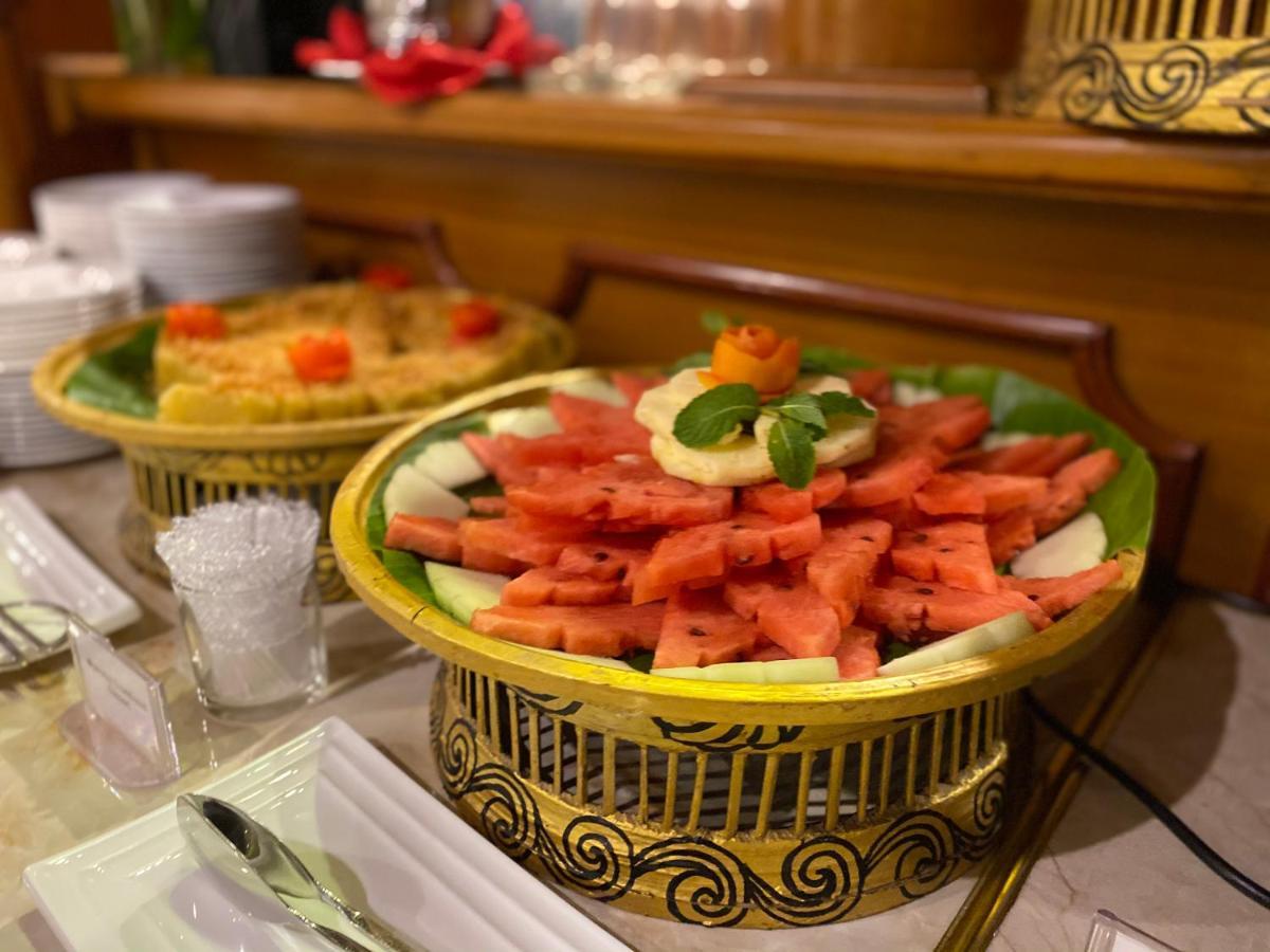 首驿金色乡村酒店 曼德勒 外观 照片